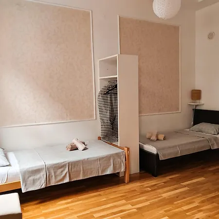 Republic Square Apartment Belgrad